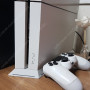 PS4 1105 화이트 18만원에 팝니다.